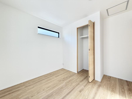 �Q�� ���������̔z�u��ʋC���̗ǂ��݌v�ŕ����̋�C�������炸�A��ɐV�N�ȋ�C������܂�