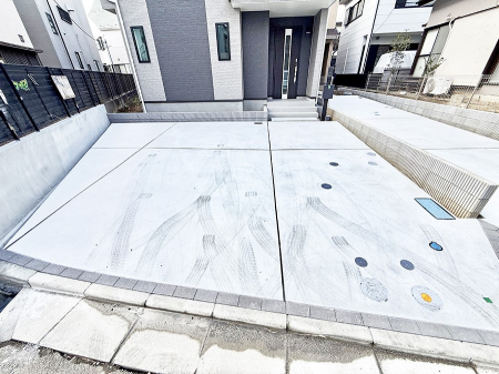  �O�ρ��J�[�X�y�[�X�L