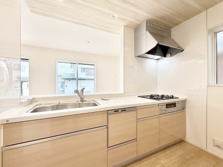 �L�b�`�� ���������y���݂ƐH�ׂ�K����͂���L�b�`��