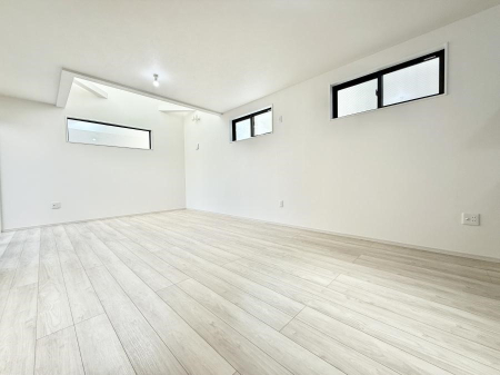 ���r���O �������S���������ꏊ�A�������߂����郊�r���O