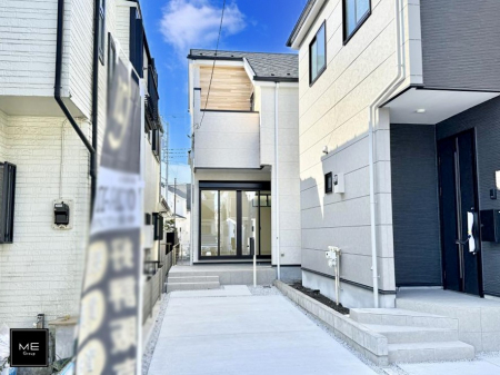 ���n�O�ώʐ^ �O�ρ��V������炵���n�܂�ꏊ�ŁA�Ƒ����J��[�߂�