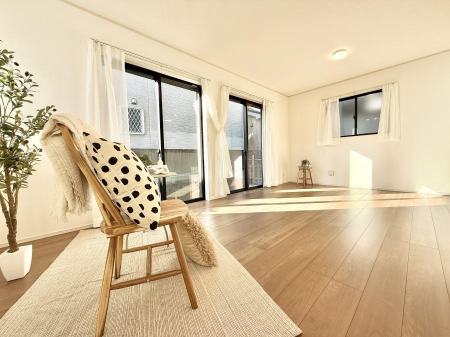 ���r���O �����������������Ɠ��ʂɂ���A�e���̋��