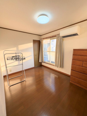 �Q�� ���������̔z�u��ʋC���̗ǂ��݌v�ŕ����̋�C�������炸�A��ɐV�N�ȋ�C������܂�