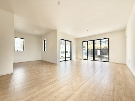 ���r���O ���������ƕ���������A�����b�N�X�ł�����