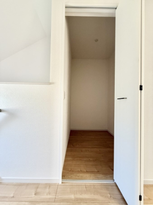 ���[ ����