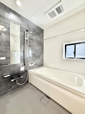 ���� ����������̔�������A�S����������Ԃł�