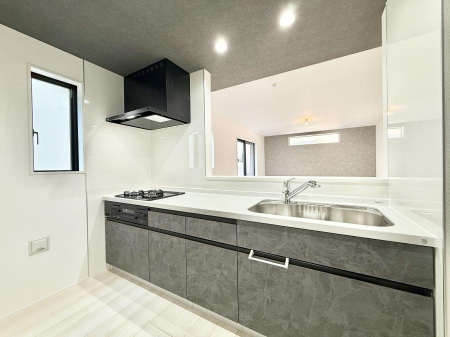 �L�b�`�� ���������y���݂ƐH�ׂ�K����͂���L�b�`��