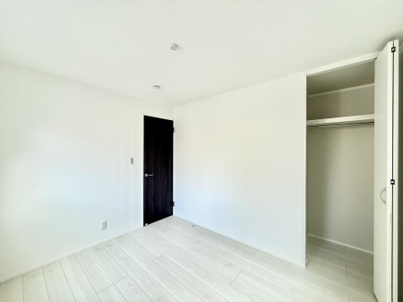 �q������ �������v���C�x�[�g��ԂƂ��ĐÂ��ŗ�������������񋟂��Ă���܂�