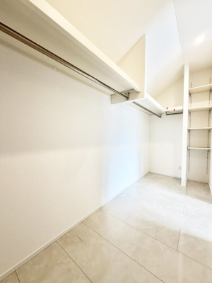 ���̑� ������WIC�t���ňߗނ��ו����܂Ƃ߂Ď��[�ł���֗��ȋ�Ԃł�