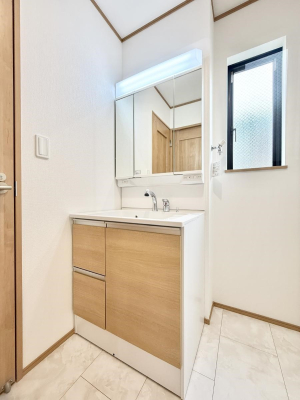 ���ʑ�E���ʏ� �������������Ő������̂�����ʏ�