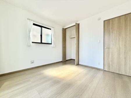 �q������ �����������̍D�݂ɍ��킹���C���e���A�𐮂��₷�����𔽉f�ł���ꏊ�ł�