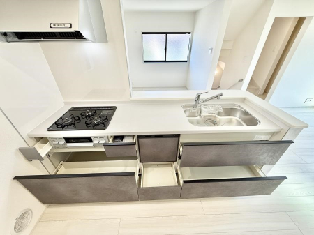 �L�b�`�� �������A�C�f�A�L����A�N���G�C�e�B�u�ȗ������