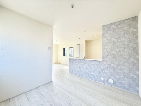 ���r���O ���������났�ƏΊ炪�W�܂�A�S���܂郊�r���O