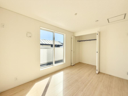 �Q�� ���������̔z�u��ʋC���̗ǂ��݌v�ŕ����̋�C�������炸�A��ɐV�N�ȋ�C������܂�