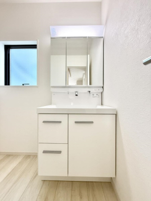 ���ʑ�E���ʏ� �������Ƒ��݂�Ȃ��g���₷���z�u�ł�