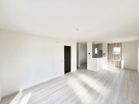 ���r���O ���������R�Ɖ�b�����܂��A�S�n�悢�ЂƂƂ�