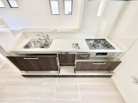 �L�b�`�� �������Ƒ����J��[�߂�A������̂���L�b�`��