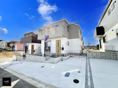 ���n�O�ώʐ^ �O�ρ��V������炵���n�܂�ꏊ�ŁA�Ƒ����J��[�߂�