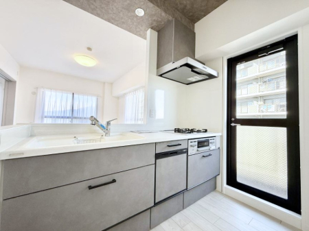 �L�b�`�� ���������������̖��@��������A���ʂȃL�b�`��