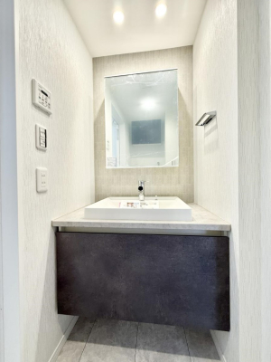 ���ʑ�E���ʏ� �������������Ő������̂�����ʏ�