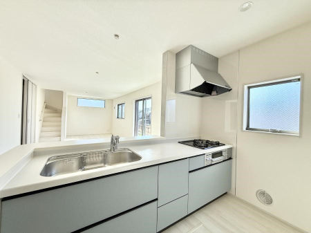 �L�b�`�� ���������y���݂ƐH�ׂ�K����͂���L�b�`��