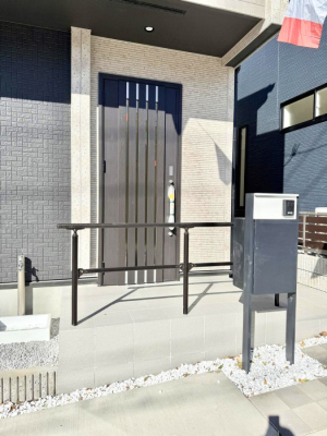 ���� �O�ρ� �V���v���Ŕ������A�Z�܂��̑���ۂ��ʂ錺�ւł�