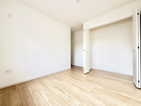 �q������ �����������̍D�݂ɍ��킹���C���e���A�𐮂��₷�����𔽉f�ł���ꏊ�ł�