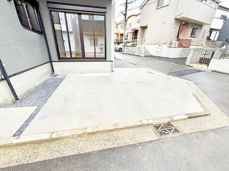  �O�ρ������̒��Ԃ����K��