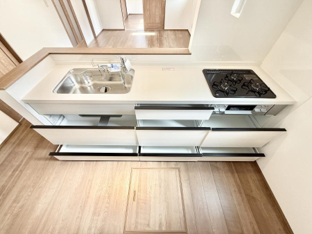 �L�b�`�� �������Ƒ����J��[�߂�A������̂���L�b�`��