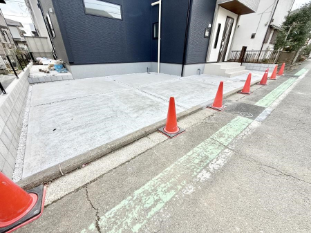  �O�ρ��J�[�X�y�[�X�L