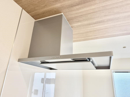 ���̑����� �ݔ����������̏��C����������C��ɗU������A�����I�ɔr�����ł��܂��B