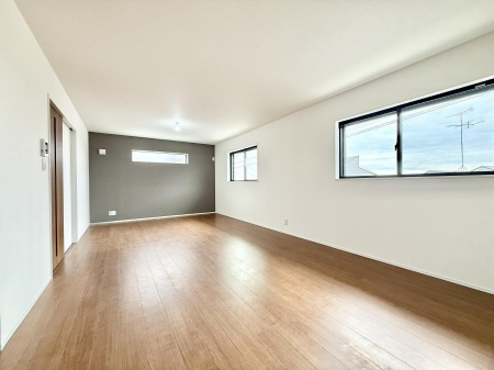 ���r���O ���������C�ɓ���̏ꏊ�ŁA�̂�т�Ƃ������Ԃ�