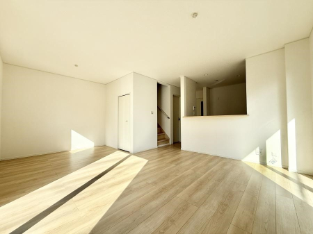 ���r���O ���������C�ɓ���̏ꏊ�ŁA�̂�т�Ƃ������Ԃ�