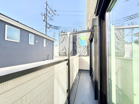 �o���R�j�[ ������ �G�߂̈ڂ낢����������J���I�ȋ�Ԃł�