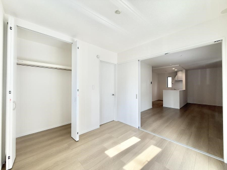 ���̑����� �������D��ŉ��₩�Ȏ��Ԃ��������