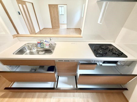 �L�b�`�� �������Ƒ����J��[�߂�A������̂���L�b�`��