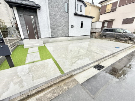  �O�ρ��J�[�X�y�[�X�L