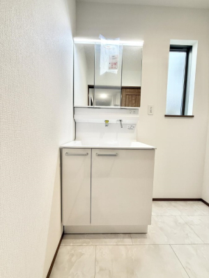 ���ʑ�E���ʏ� ���������邢���ʏ��͖����̎��������y�����ł����Ⴂ�����ł���