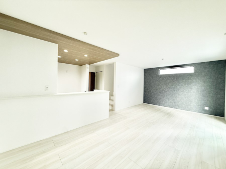 ���r���O ���������C�ɓ���̏ꏊ�ŁA�̂�т�Ƃ������Ԃ�