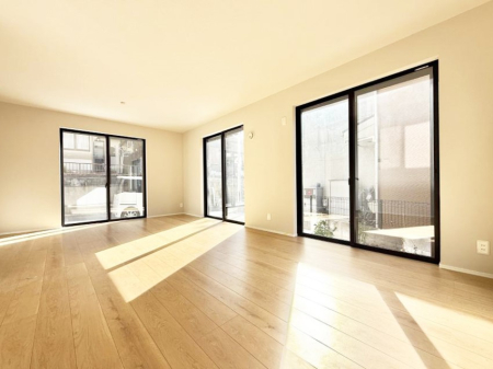 ���r���O �������V���v���������ґ�A��؂Ȑl�Ɖ߂����S���قǂ�����