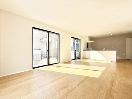 ���r���O ���������ƕ���������A�����b�N�X�ł�����