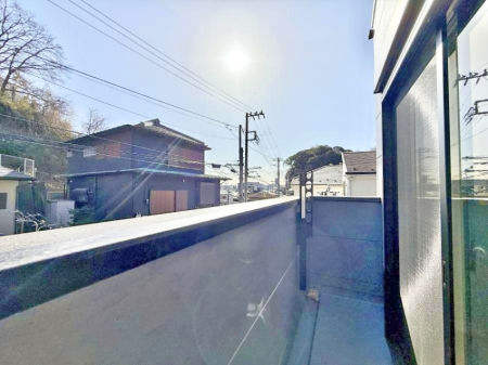 �o���R�j�[ ������ �G�߂̈ڂ낢����������J���I�ȋ�Ԃł�