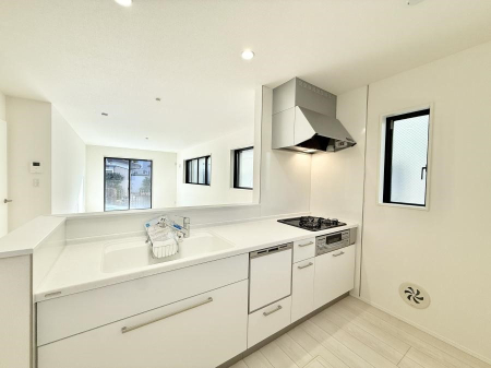 �L�b�`�� �������Ƒ����J��[�߂�A������̂���L�b�`��