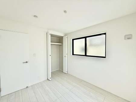 �Q�� ���������̔z�u��ʋC���̗ǂ��݌v�ŕ����̋�C�������炸�A��ɐV�N�ȋ�C������܂�