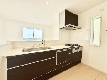 �L�b�`�� ���������y���݂ƐH�ׂ�K����͂���L�b�`��