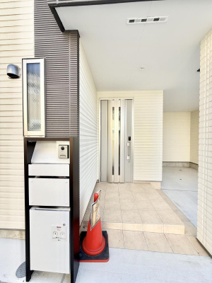 ���� �O�ρ� �V���v���Ŕ������A�Z�܂��̑���ۂ��ʂ錺�ւł�