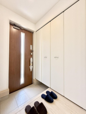 ���� ����