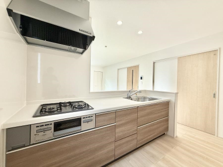 �L�b�`�� �������Ƒ����J��[�߂�A������̂���L�b�`��