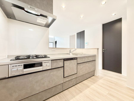 �L�b�`�� �����������������Ɗy�����Ȃ�A���K�ȃL�b�`�����