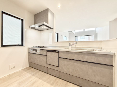 �L�b�`�� ���������y���݂ƐH�ׂ�K����͂���L�b�`��